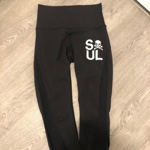 SoulCycle Lululemon Wunder Under Legging